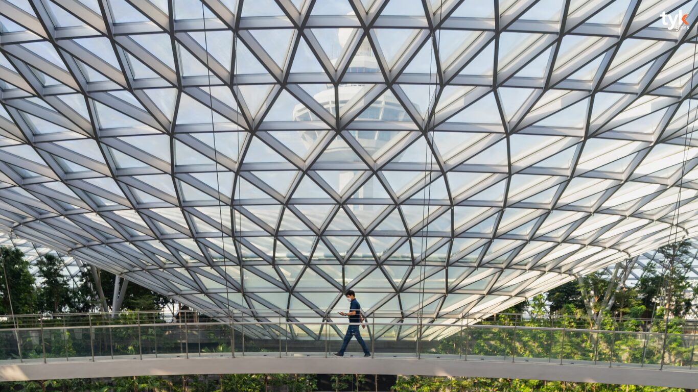 The Jewel โดมกระจกแก้วของสนามบินชางงี ประเทศสิงคโปร์ 