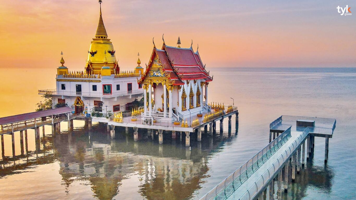 Skywalk วัดหงษ์ทอง บางปะกง